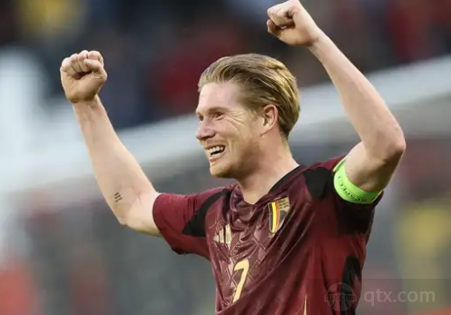 澳超半场：双方破门乏术，西悉尼流浪者暂0-0悉尼FC