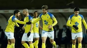 扑克中如何保持策略纪律（扑克游戏中的策略自律之道）