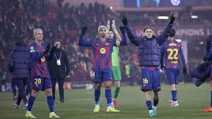 迈尼昂在加比亚社媒动态下留言，后者回复：请续约